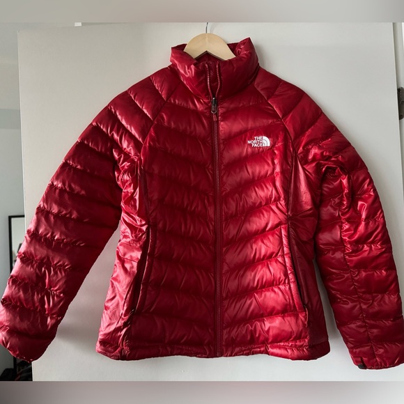 North Face Down Jacket - Red (M) - Picture 2 of 4
